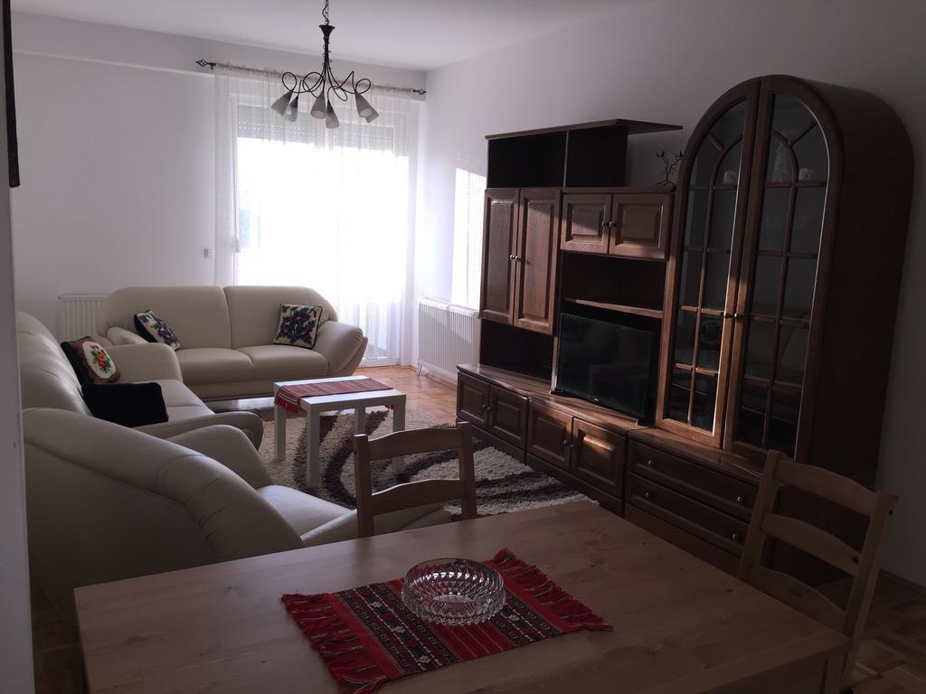 Apartment Gashi Pristina Extérieur photo