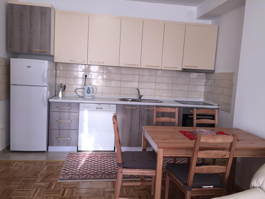 Apartment Gashi Pristina Extérieur photo