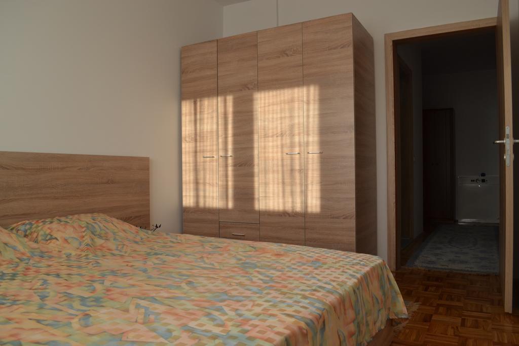 Apartment Gashi Pristina Extérieur photo